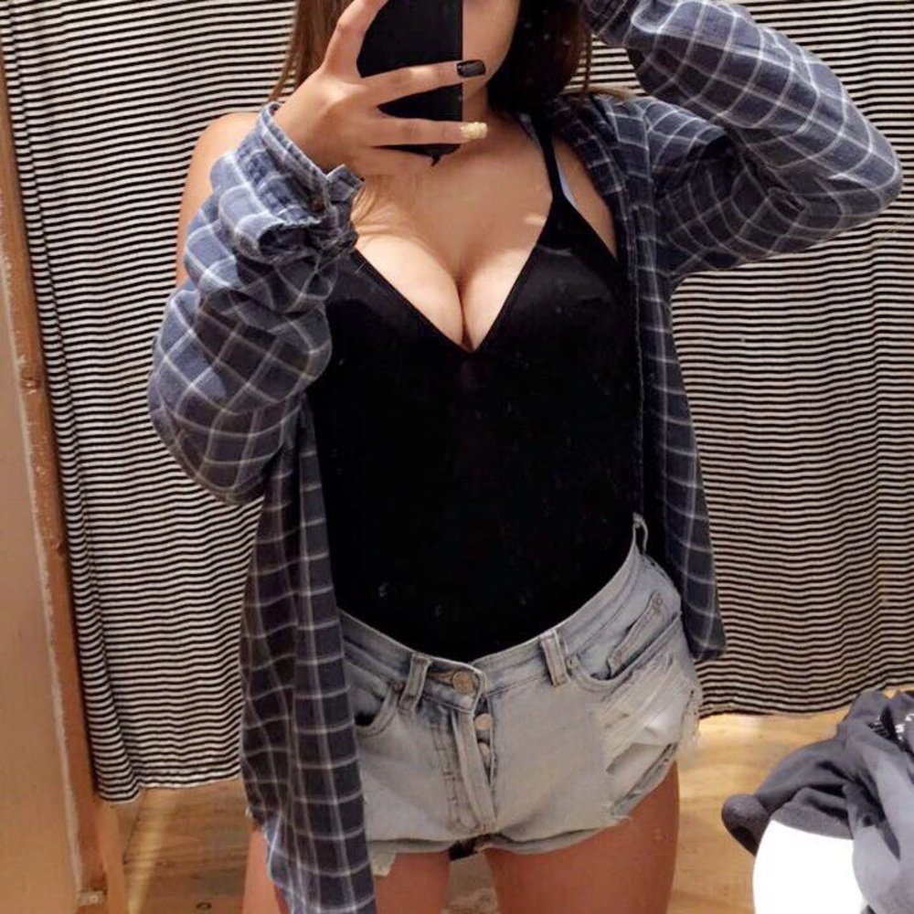 super cheeky brandy melville shorts